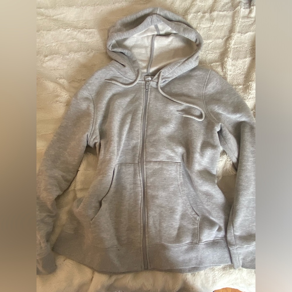 Simons zip up - Picture 2 of 4